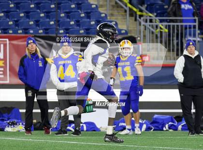 Thumbnail 2 in Hull vs. Randolph (MIAA Division 8 Final) photogallery.