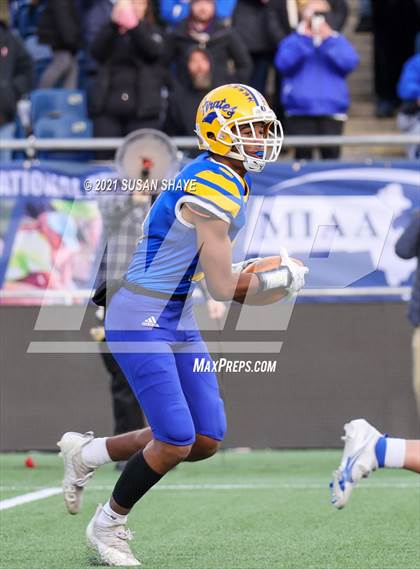Thumbnail 1 in Hull vs. Randolph (MIAA Division 8 Final) photogallery.