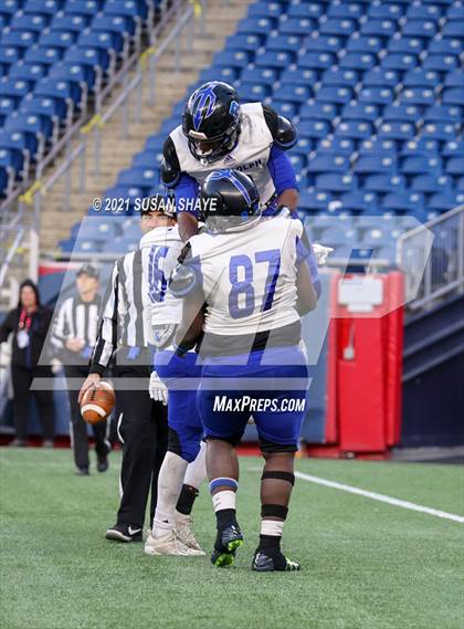 Thumbnail 3 in Hull vs. Randolph (MIAA Division 8 Final) photogallery.