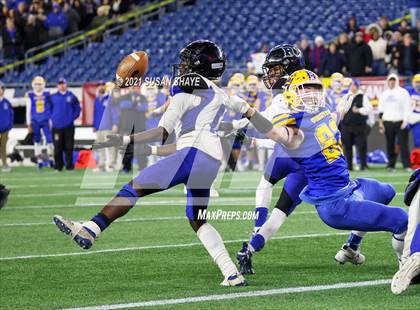 Thumbnail 3 in Hull vs. Randolph (MIAA Division 8 Final) photogallery.