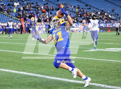 Thumbnail 1 in Hull vs. Randolph (MIAA Division 8 Final) photogallery.