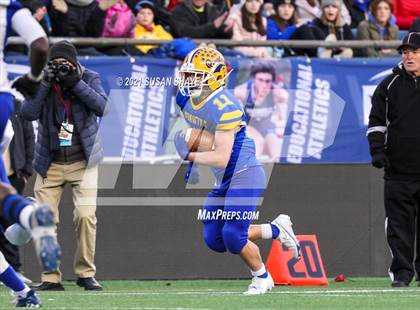 Thumbnail 2 in Hull vs. Randolph (MIAA Division 8 Final) photogallery.