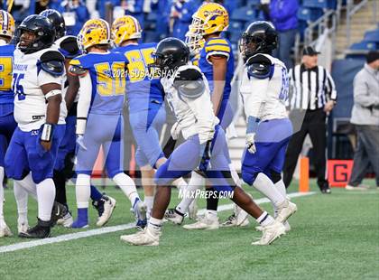 Thumbnail 3 in Hull vs. Randolph (MIAA Division 8 Final) photogallery.