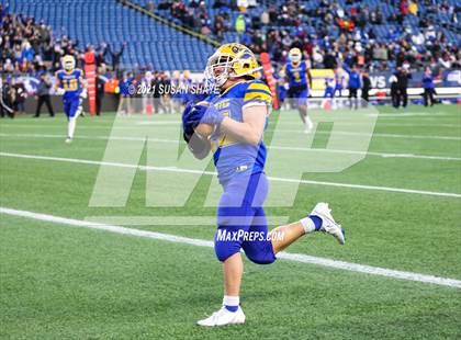 Thumbnail 3 in Hull vs. Randolph (MIAA Division 8 Final) photogallery.