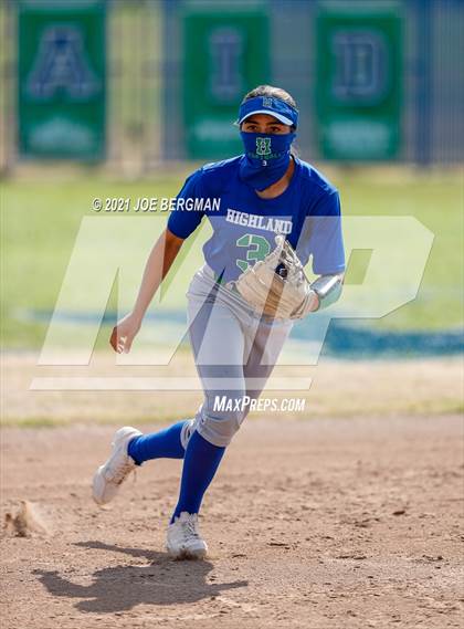 Thumbnail 1 in Sierra Pacific @ Highland (CIF Central Section D5 Semifinal) photogallery.