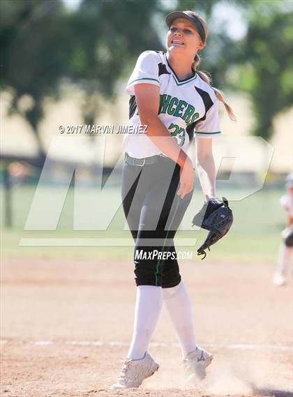 Thumbnail 1 in Rio Mesa vs. Thousand Oaks (Thousand Oaks Tournament) photogallery.