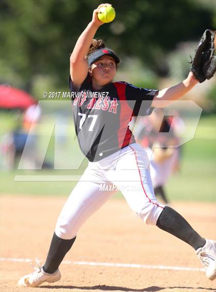 Thumbnail 1 in Rio Mesa vs. Thousand Oaks (Thousand Oaks Tournament) photogallery.