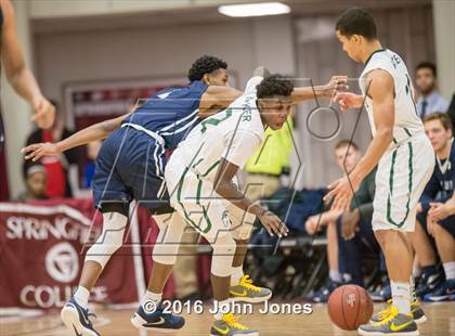 Thumbnail 1 in La Lumiere vs. Patrick School (Spalding Hoophall Classic) photogallery.