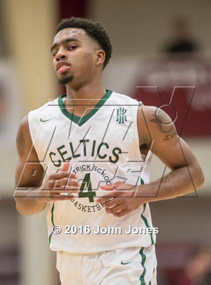 Thumbnail 2 in La Lumiere vs. Patrick School (Spalding Hoophall Classic) photogallery.