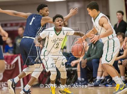 Thumbnail 2 in La Lumiere vs. Patrick School (Spalding Hoophall Classic) photogallery.