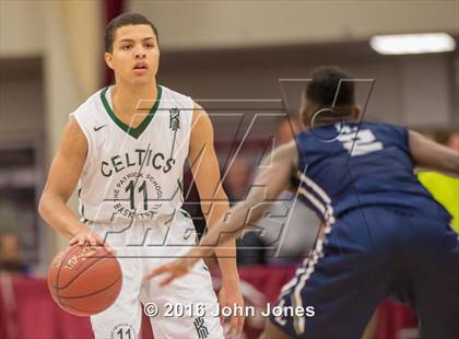 Thumbnail 2 in La Lumiere vs. Patrick School (Spalding Hoophall Classic) photogallery.