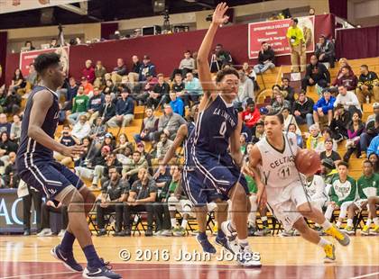 Thumbnail 3 in La Lumiere vs. Patrick School (Spalding Hoophall Classic) photogallery.