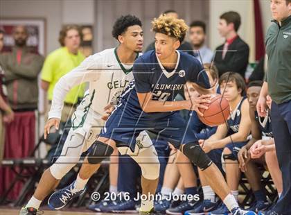 Thumbnail 3 in La Lumiere vs. Patrick School (Spalding Hoophall Classic) photogallery.