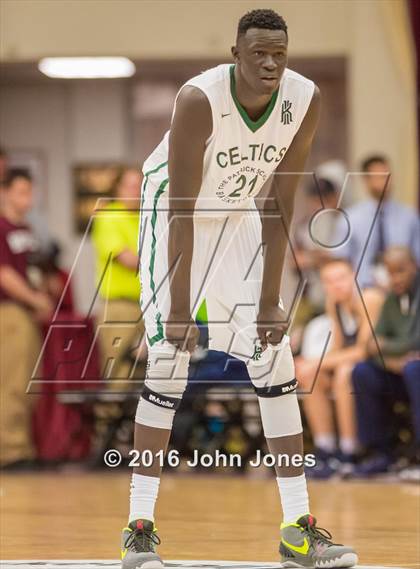 Thumbnail 3 in La Lumiere vs. Patrick School (Spalding Hoophall Classic) photogallery.