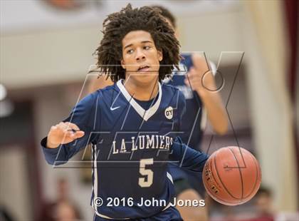 Thumbnail 3 in La Lumiere vs. Patrick School (Spalding Hoophall Classic) photogallery.