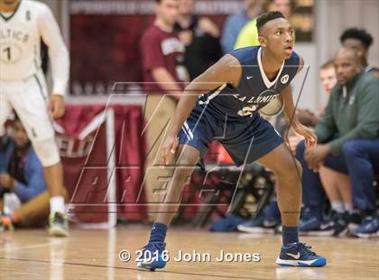 Thumbnail 3 in La Lumiere vs. Patrick School (Spalding Hoophall Classic) photogallery.