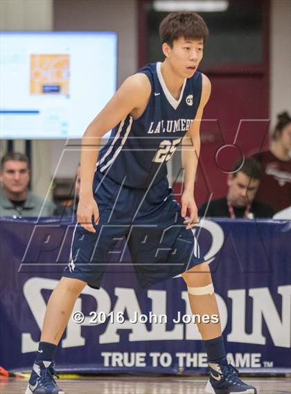 Thumbnail 2 in La Lumiere vs. Patrick School (Spalding Hoophall Classic) photogallery.