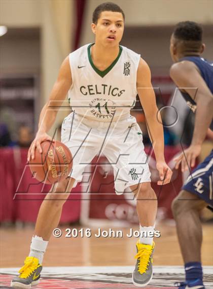 Thumbnail 2 in La Lumiere vs. Patrick School (Spalding Hoophall Classic) photogallery.