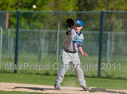 Thumbnail 3 in Spring Lake Park @ Irondale photogallery.
