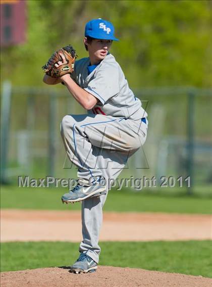 Thumbnail 1 in Spring Lake Park @ Irondale photogallery.