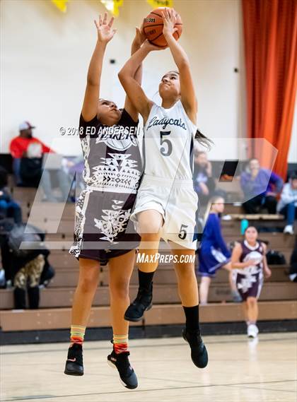 Thumbnail 3 in White Pine vs. Pyramid Lake (Serpent Classic) photogallery.