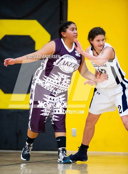 Thumbnail 2 in White Pine vs. Pyramid Lake (Serpent Classic) photogallery.