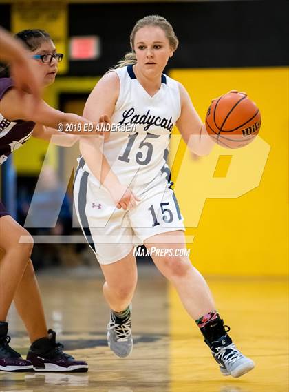 Thumbnail 2 in White Pine vs. Pyramid Lake (Serpent Classic) photogallery.