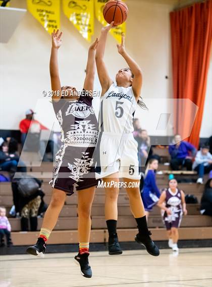 Thumbnail 1 in White Pine vs. Pyramid Lake (Serpent Classic) photogallery.