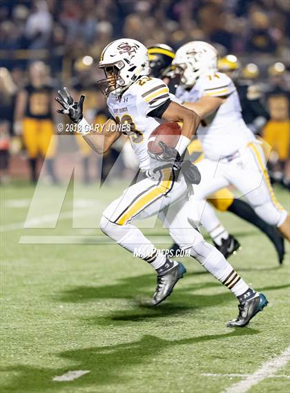 Thumbnail 3 in Del Oro vs. Saint Francis (CIF NorCal D2AA Final) photogallery.