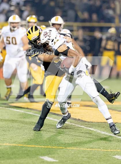 Thumbnail 3 in Del Oro vs. Saint Francis (CIF NorCal D2AA Final) photogallery.