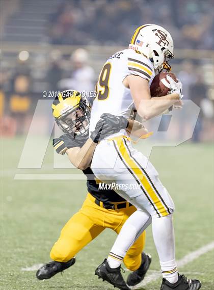 Thumbnail 2 in Del Oro vs. Saint Francis (CIF NorCal D2AA Final) photogallery.