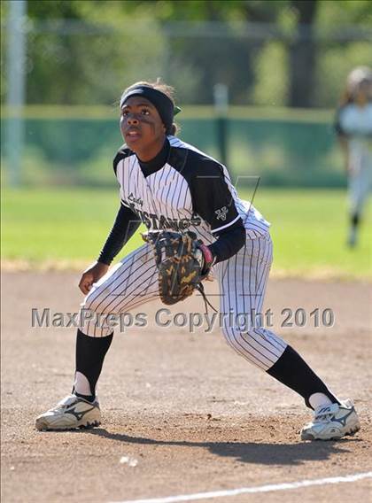 Thumbnail 1 in Casa Roble vs. Rodriguez (CIF SJS D3 Final - Game 1) photogallery.