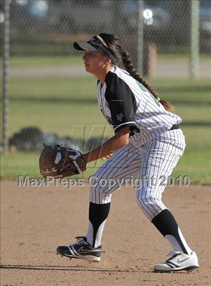 Thumbnail 2 in Casa Roble vs. Rodriguez (CIF SJS D3 Final - Game 1) photogallery.