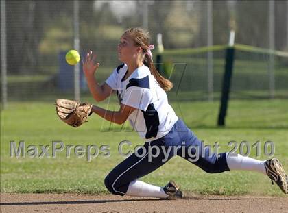 Thumbnail 3 in Casa Roble vs. Rodriguez (CIF SJS D3 Final - Game 1) photogallery.