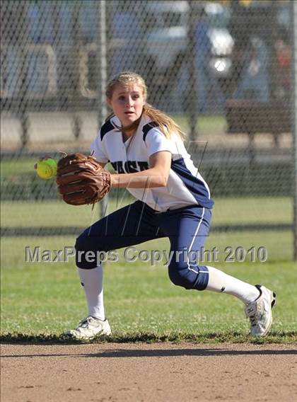 Thumbnail 3 in Casa Roble vs. Rodriguez (CIF SJS D3 Final - Game 1) photogallery.