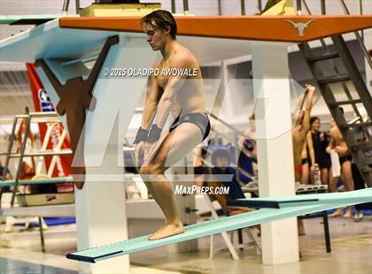 Thumbnail 2 in UIL 6A Swimming & Diving Finals photogallery.