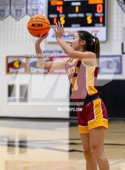 Thumbnail 1 in Oakton @ Dominion photogallery.