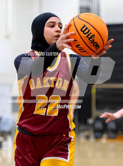 Thumbnail 1 in Oakton @ Dominion photogallery.