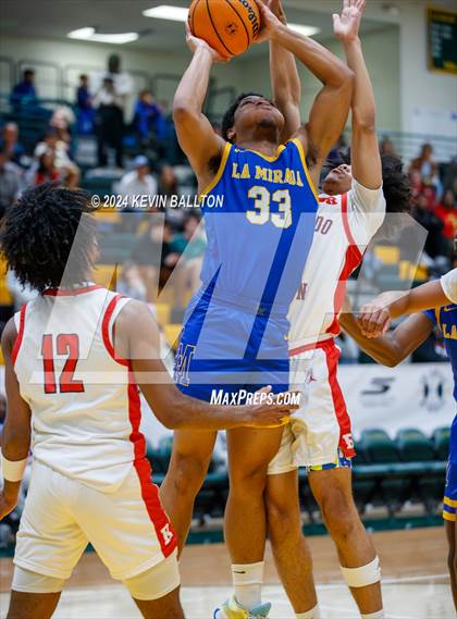 Thumbnail 2 in Redondo Union @ La Mirada (Damian Classic) photogallery.