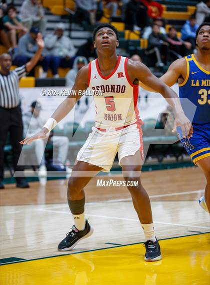 Thumbnail 2 in Redondo Union @ La Mirada (Damian Classic) photogallery.