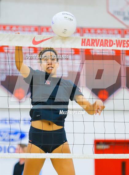 Thumbnail 1 in Corona del Mar vs. Harvard-Westlake photogallery.