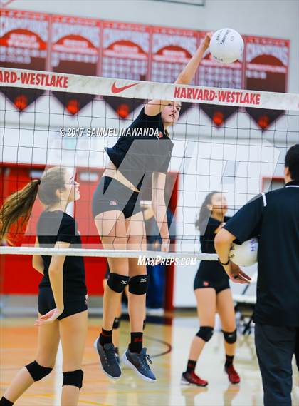 Thumbnail 3 in Corona del Mar vs. Harvard-Westlake photogallery.