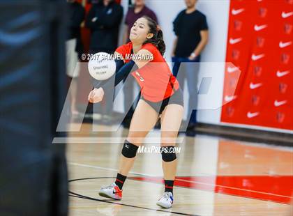 Thumbnail 3 in Corona del Mar vs. Harvard-Westlake photogallery.