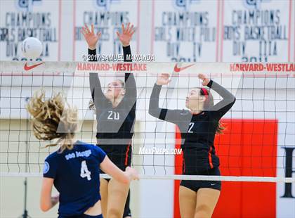 Thumbnail 3 in Corona del Mar vs. Harvard-Westlake photogallery.