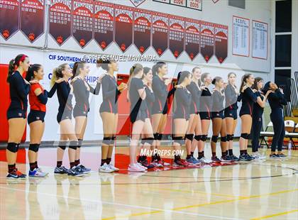 Thumbnail 3 in Corona del Mar vs. Harvard-Westlake photogallery.