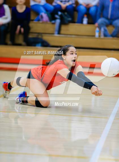 Thumbnail 1 in Corona del Mar vs. Harvard-Westlake photogallery.