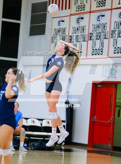 Thumbnail 1 in Corona del Mar vs. Harvard-Westlake photogallery.