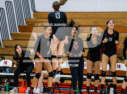 Thumbnail 2 in Corona del Mar vs. Harvard-Westlake photogallery.