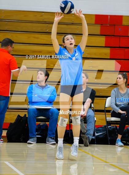 Thumbnail 2 in Corona del Mar vs. Harvard-Westlake photogallery.