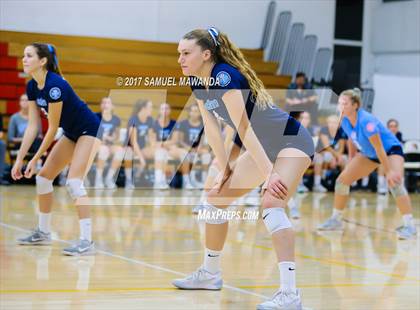Thumbnail 1 in Corona del Mar vs. Harvard-Westlake photogallery.